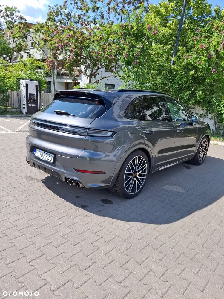 Porsche Cayenne - 20