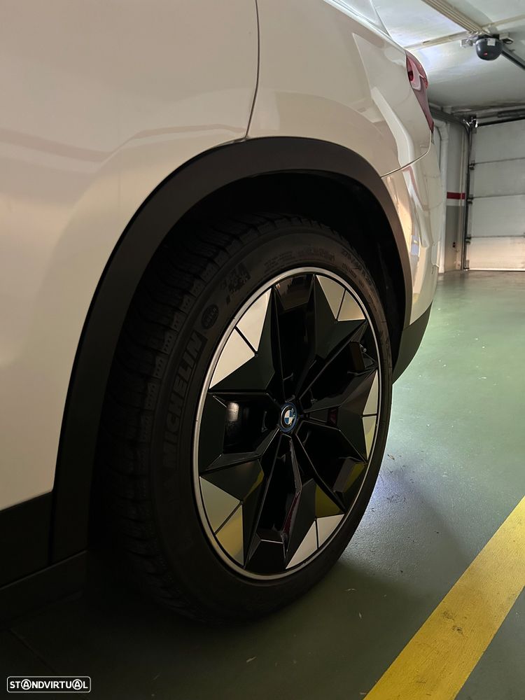 BMW iX3 Impressive - 5
