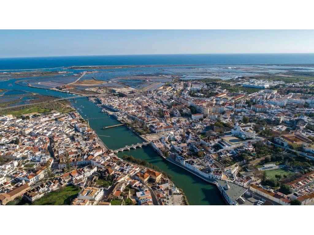 Terreno Urbanizável em Tavira, Algarve - Grande imagem: 5/17