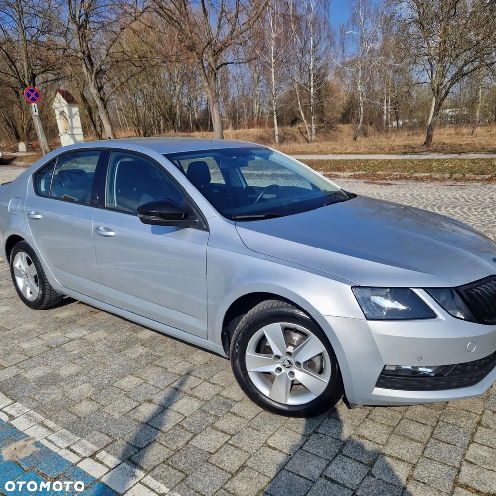 Skoda Octavia - 2
