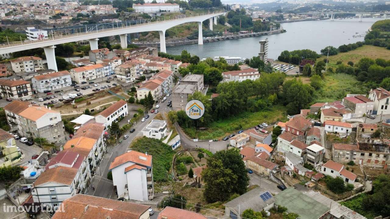 Localização Estratégica – Vila Nova de Gaia / Oliveira do Douro - Grande imagem: 2/11