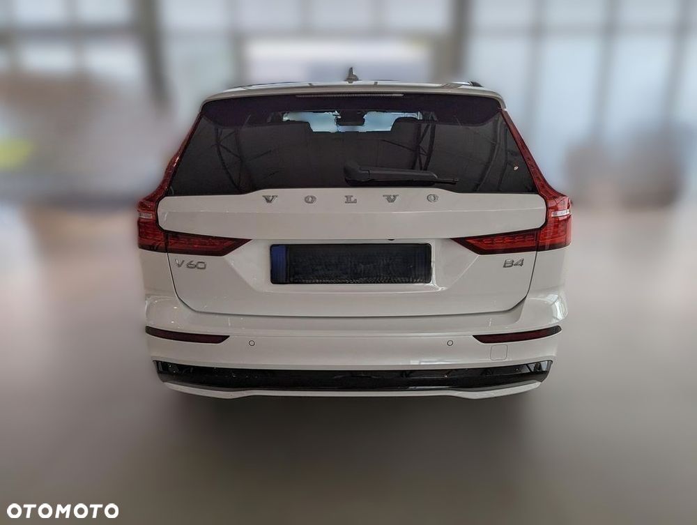 Volvo V60 B4 B Plus Dark - 5