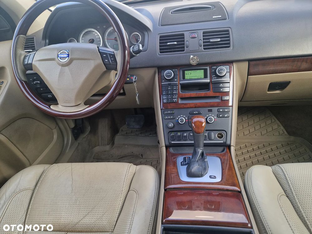 Volvo XC 90 - 12