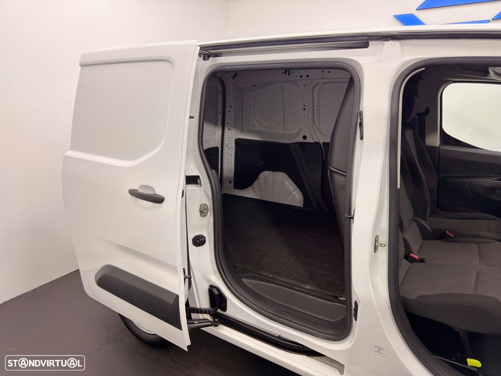 Citroën BERLINGO 1,5 HDI 3 LUGARES - 21