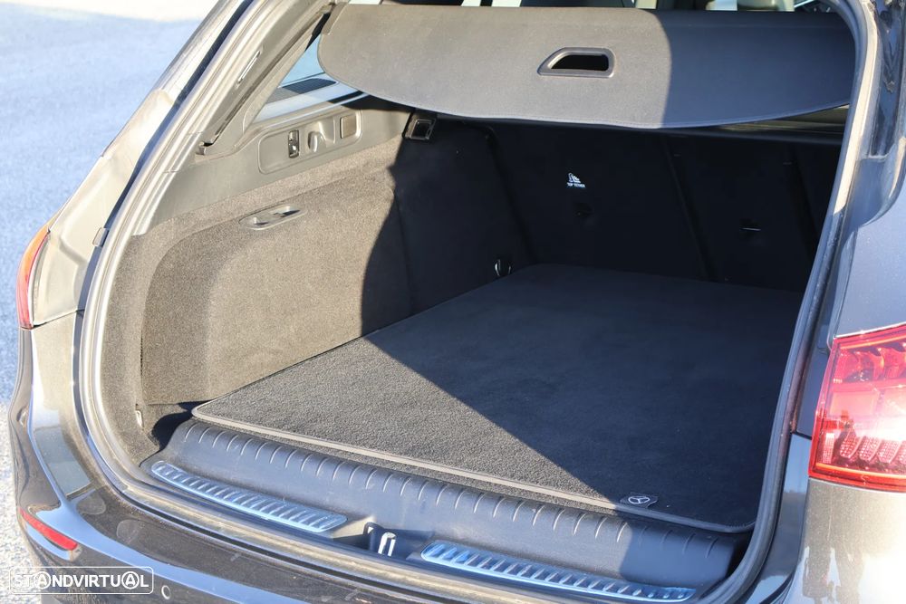 Mercedes-Benz C 300 - 6