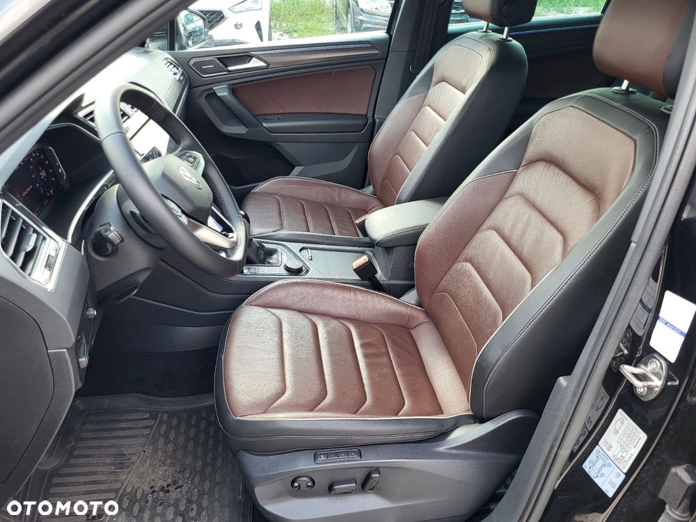 Volkswagen Tiguan 2.0 TDI SCR 4MotION DSG Elegance - 25