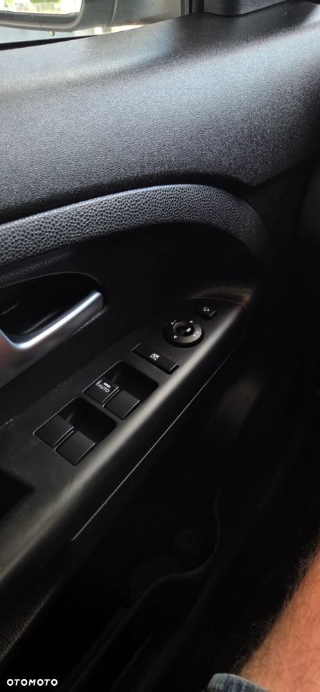 Kia Venga 1.6 CRDi 128 ISG Vision - 25