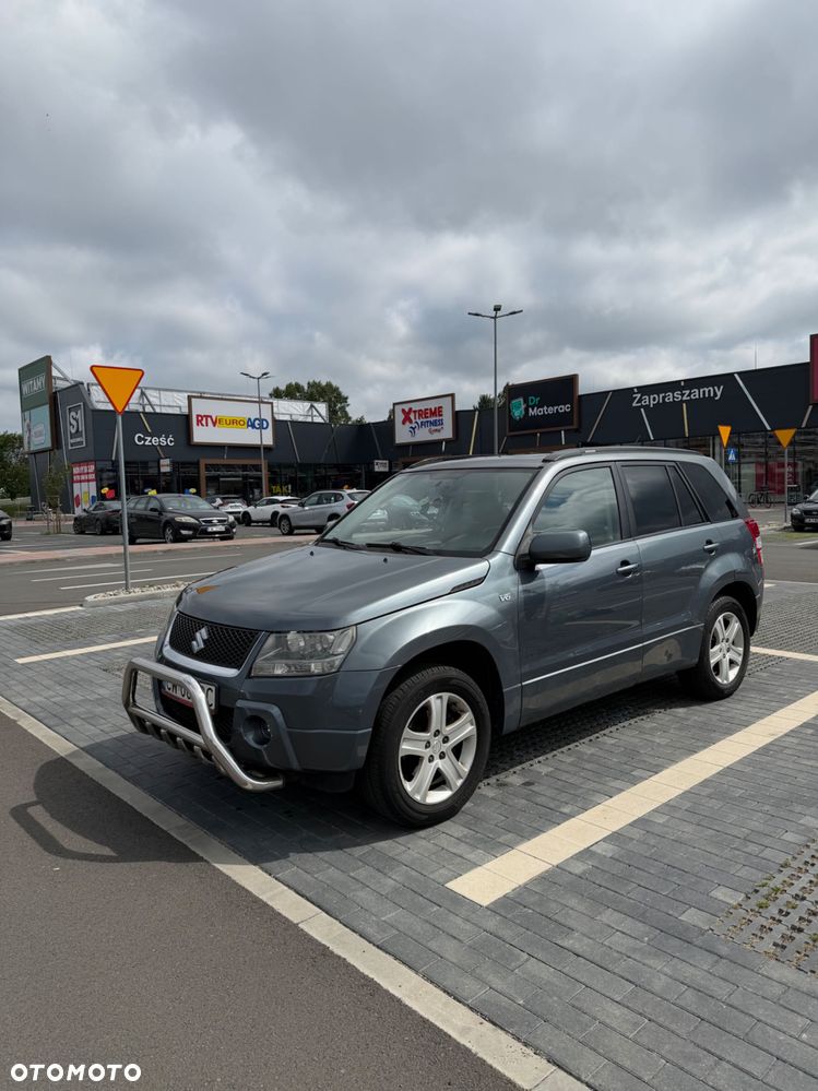 Suzuki Grand Vitara - 1
