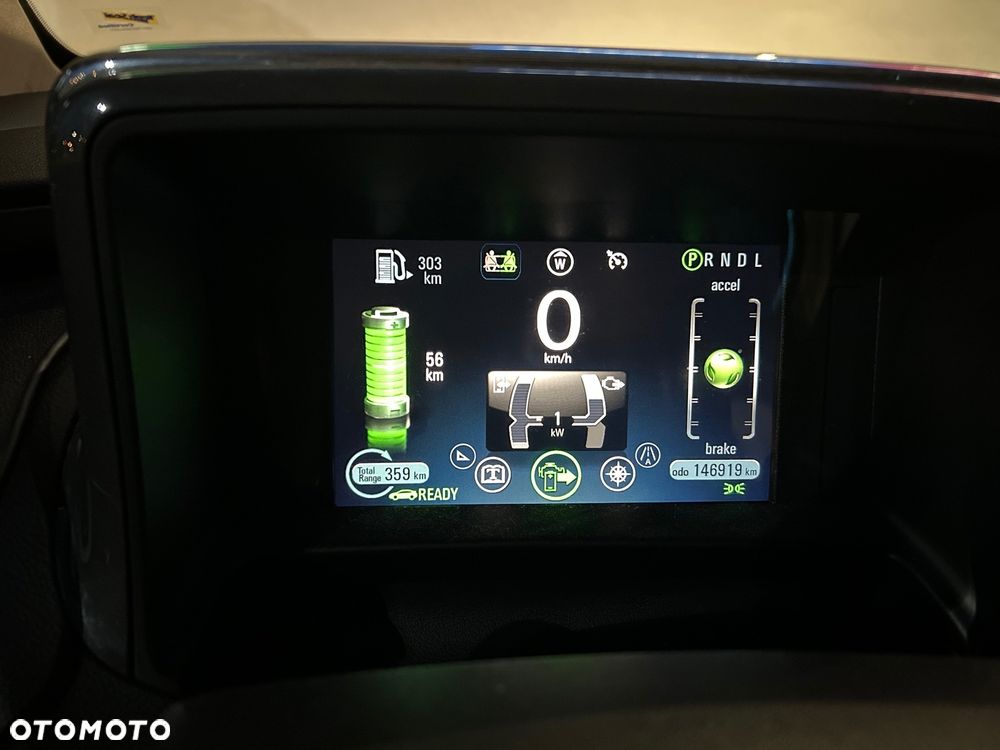 Chevrolet Volt - 34