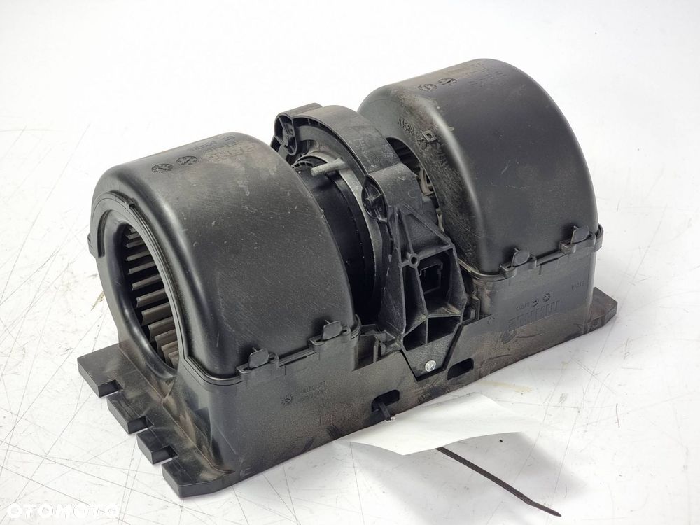 WENTYLATOR KABINOWY MAN TGX 18.440 BZ69488 - 3