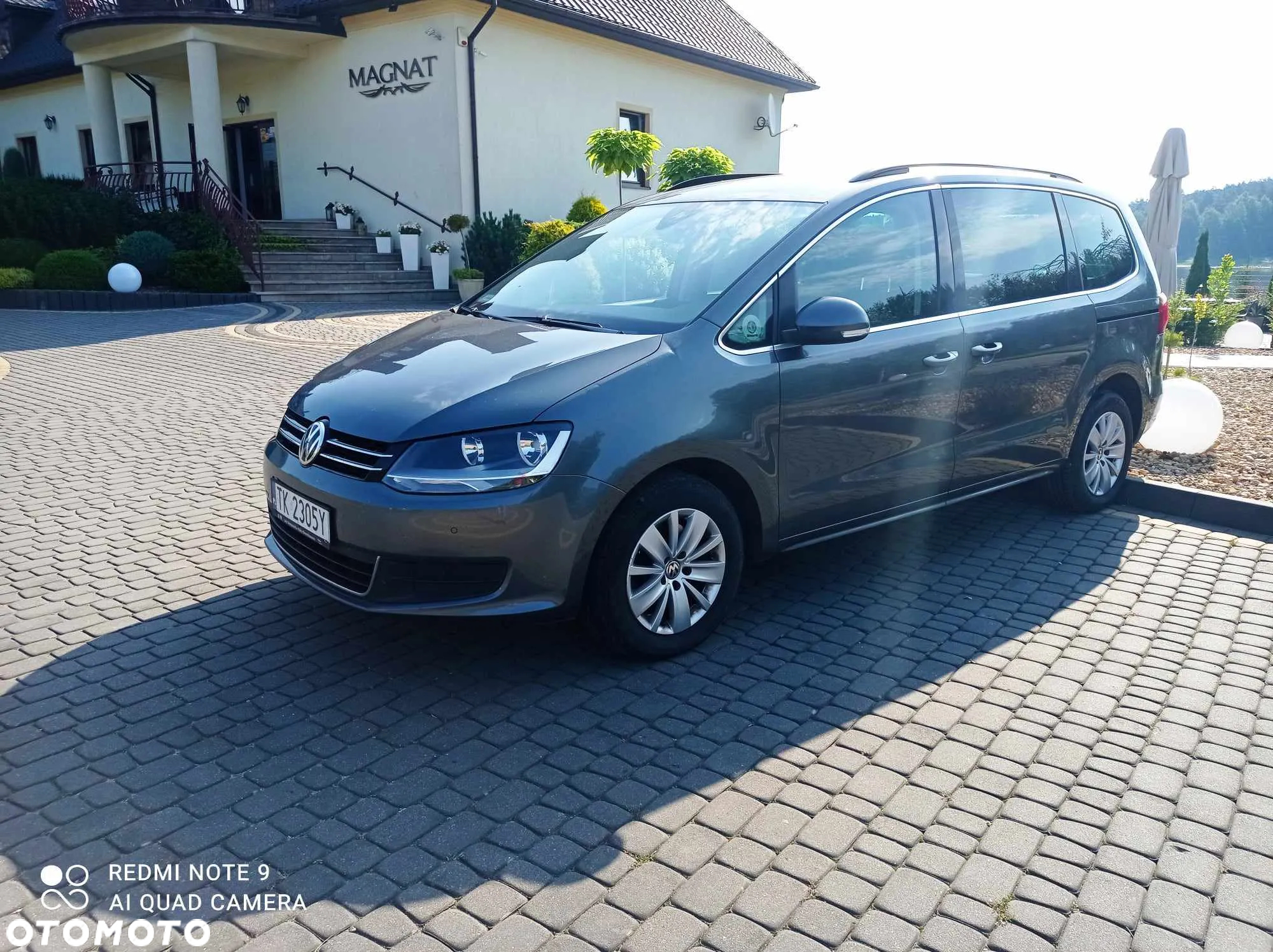 Volkswagen Sharan 2.0 TDI BMT Highline DSG - 2