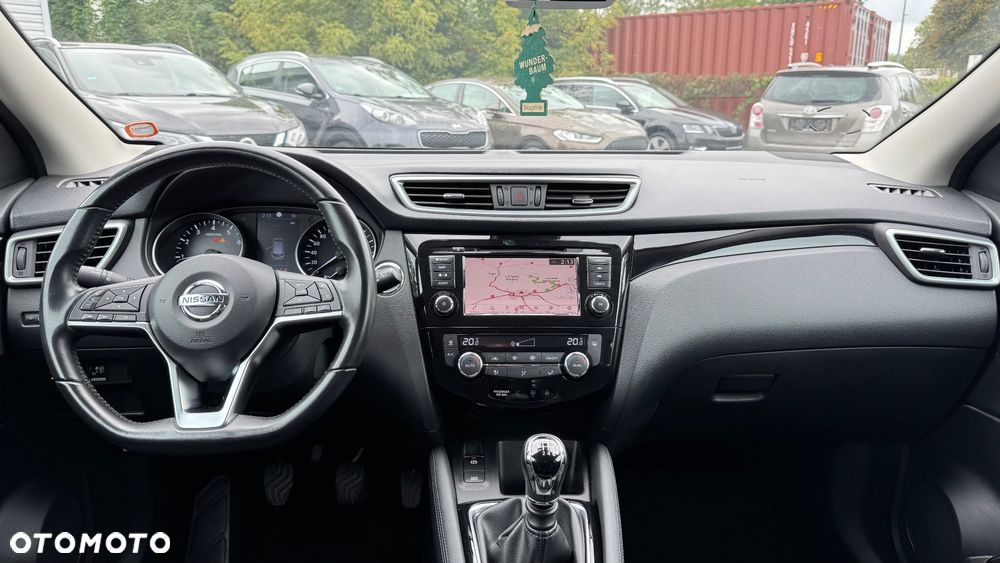Nissan Qashqai 1.3 DIG-T N-Connecta - 35