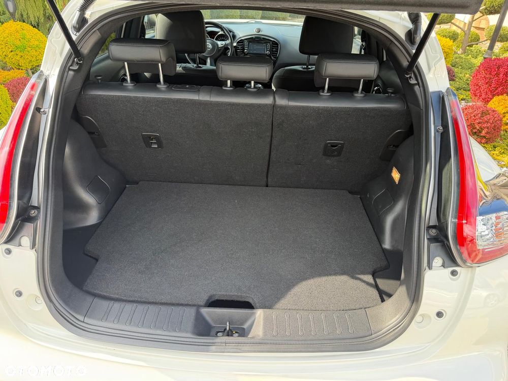 Nissan Juke 1.6 DIG-T N-Connecta - 23