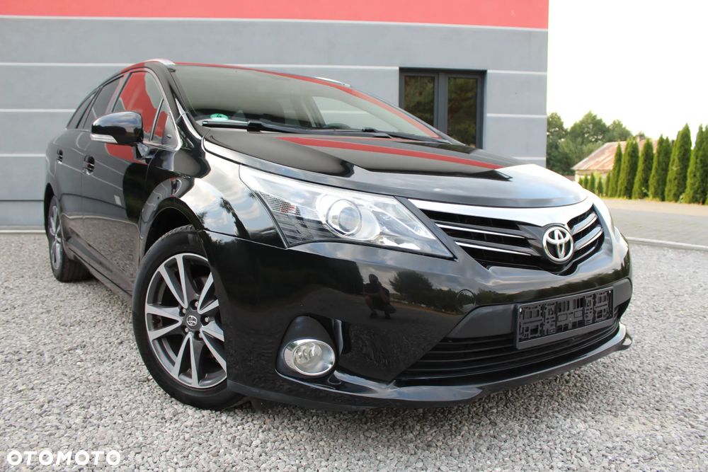 Toyota Avensis 2.0 D-4D Premium - 10