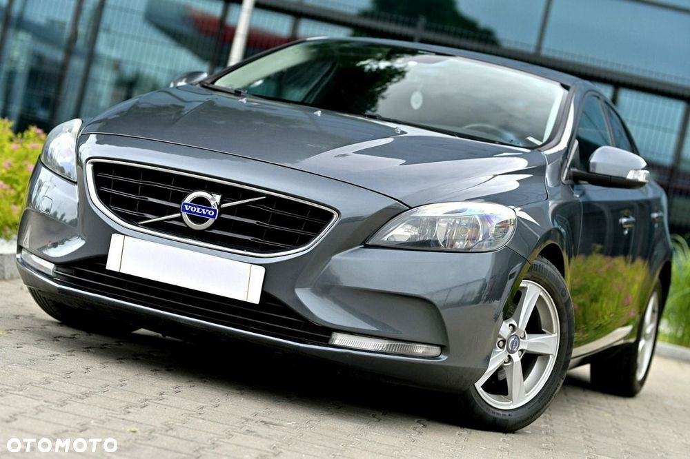 Volvo V40 D2 Momentum - 13