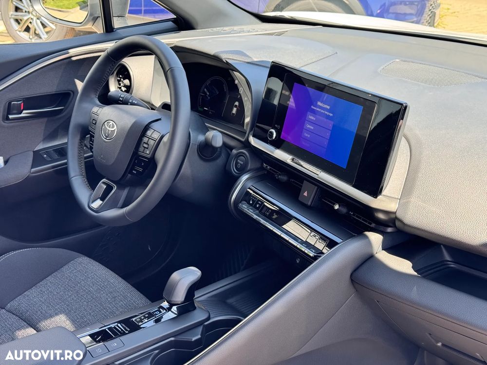 Toyota C-HR 2.0 HEV 180 CP 4x2 CVT Dynamic - 21