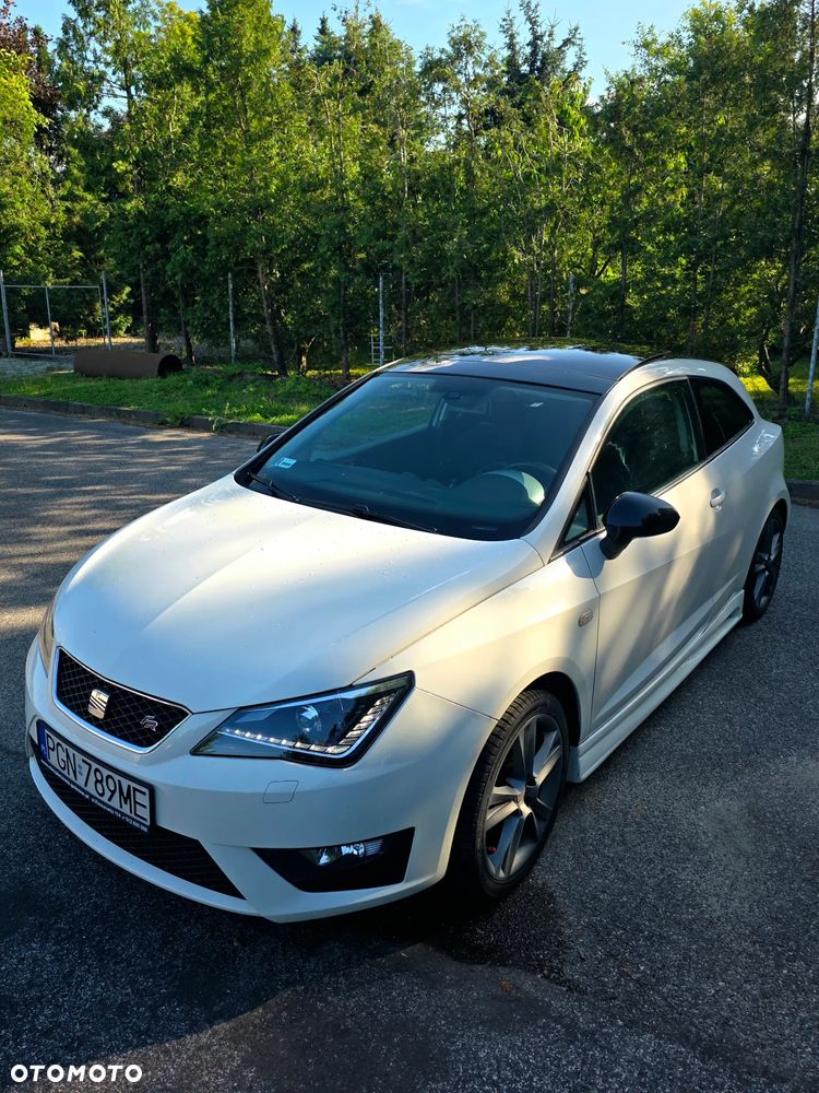Seat Ibiza SC 1.6 16V Sport DSG - 1