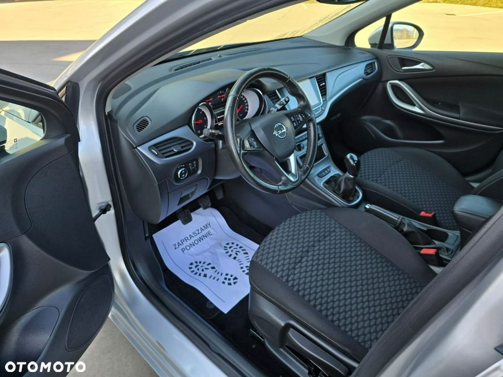 Opel Astra - 26