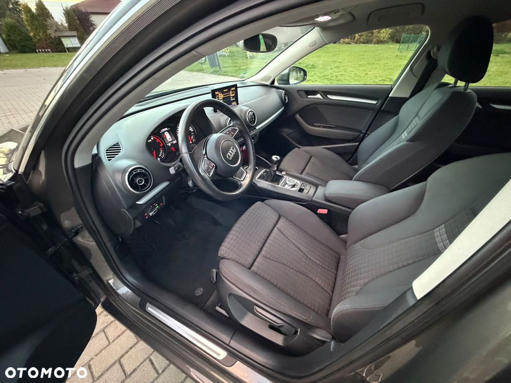 Audi A3 Sportback 1.4 TFSI Premiere Edition - 26