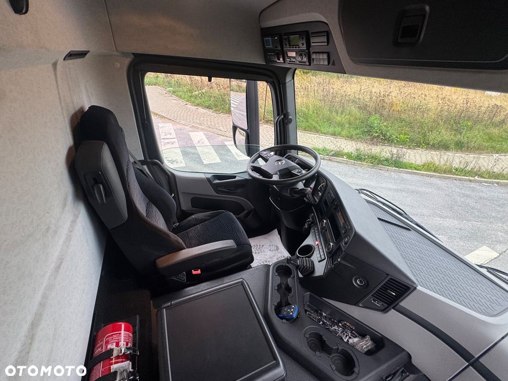 Mercedes-Benz ACTROS ANTOS - 37