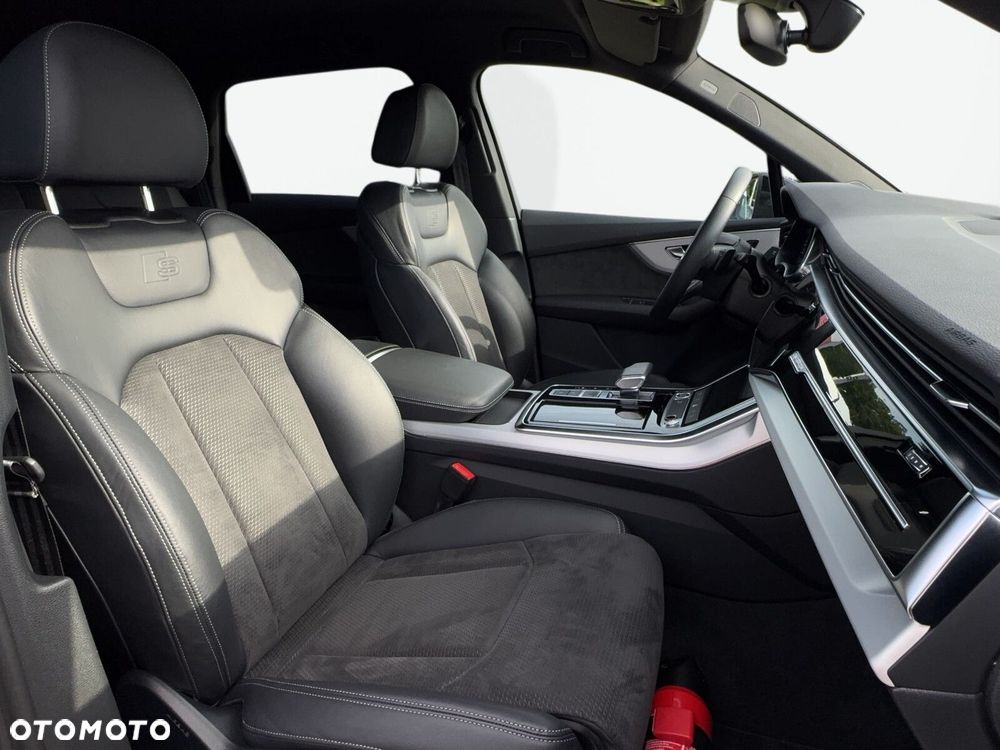 Audi Q7 45 TDI mHEV Quattro S Line Tiptr - 16