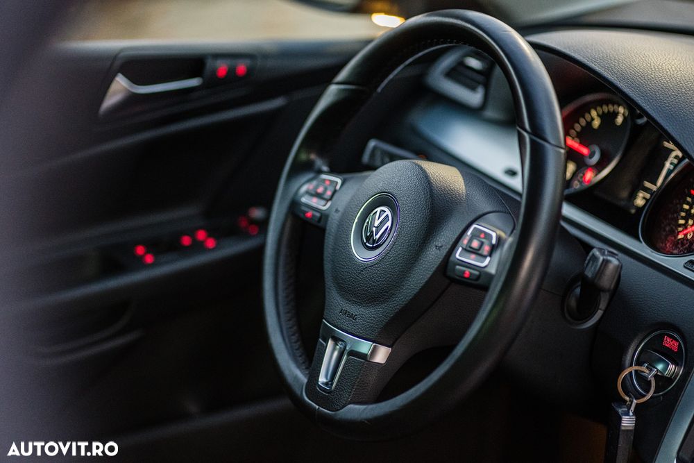 Volkswagen Passat Variant 2.0 TDI BlueMotion Technology Highline DSG - 20