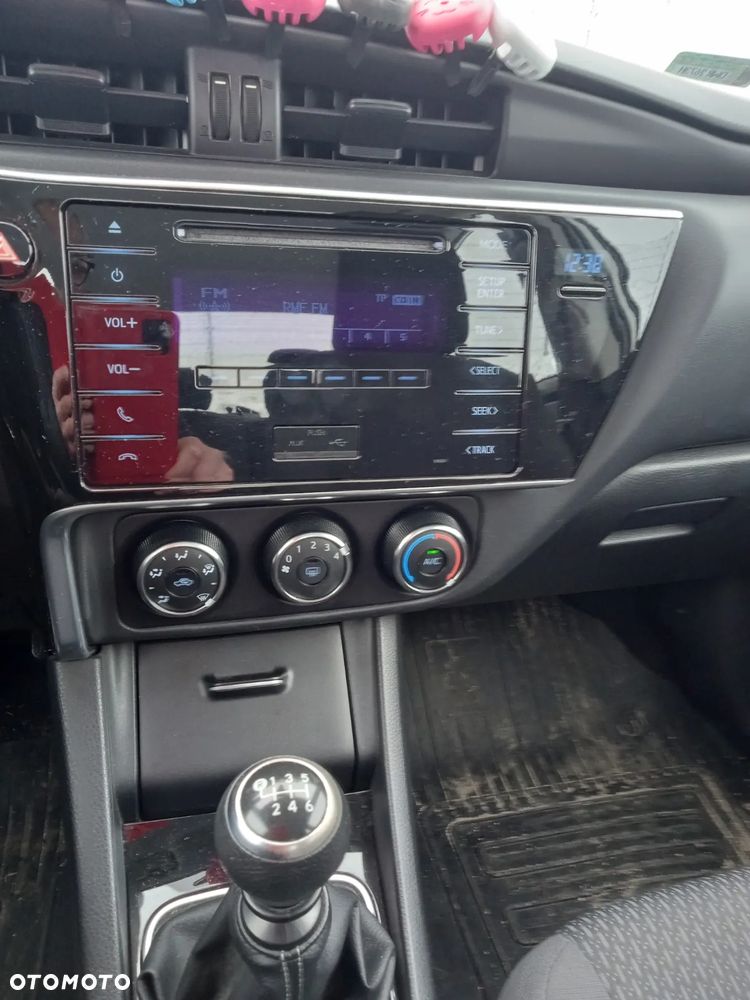 Toyota Corolla 1.6 Active - 8