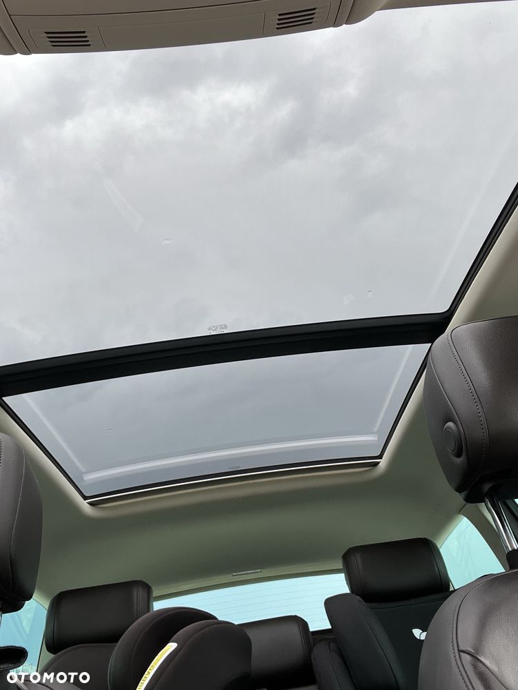 Volkswagen Passat - 8