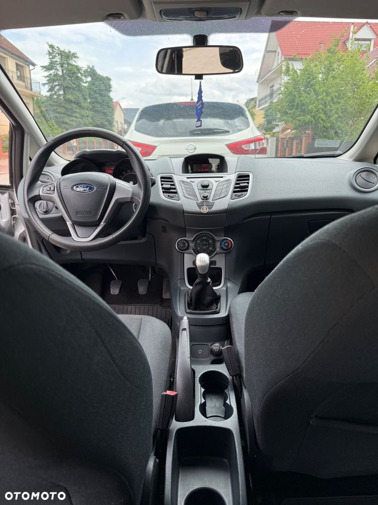 Ford Fiesta 1.25 Ambiente - 8