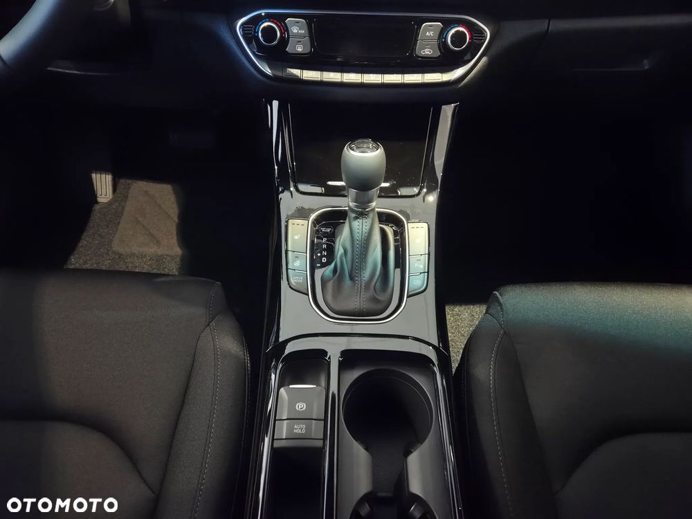 Hyundai i30 1.5 T-GDI 48V Smart DCT - 16