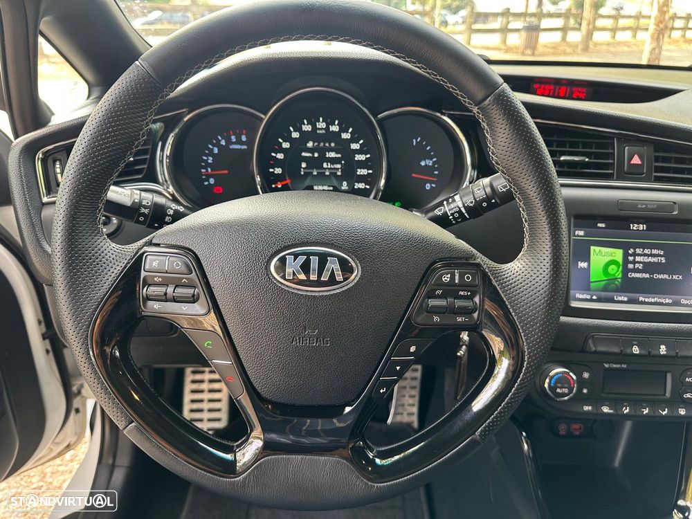Kia Ceed SW 1.6 CRDi GT Line - 23