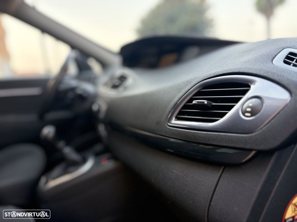 Renault Grand Scénic ENERGY dCi 110 LIMITED - 19