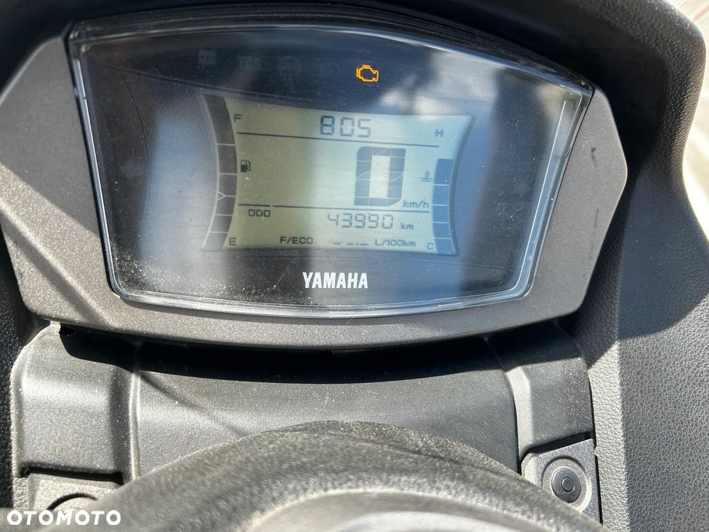 Yamaha NMAX - 13