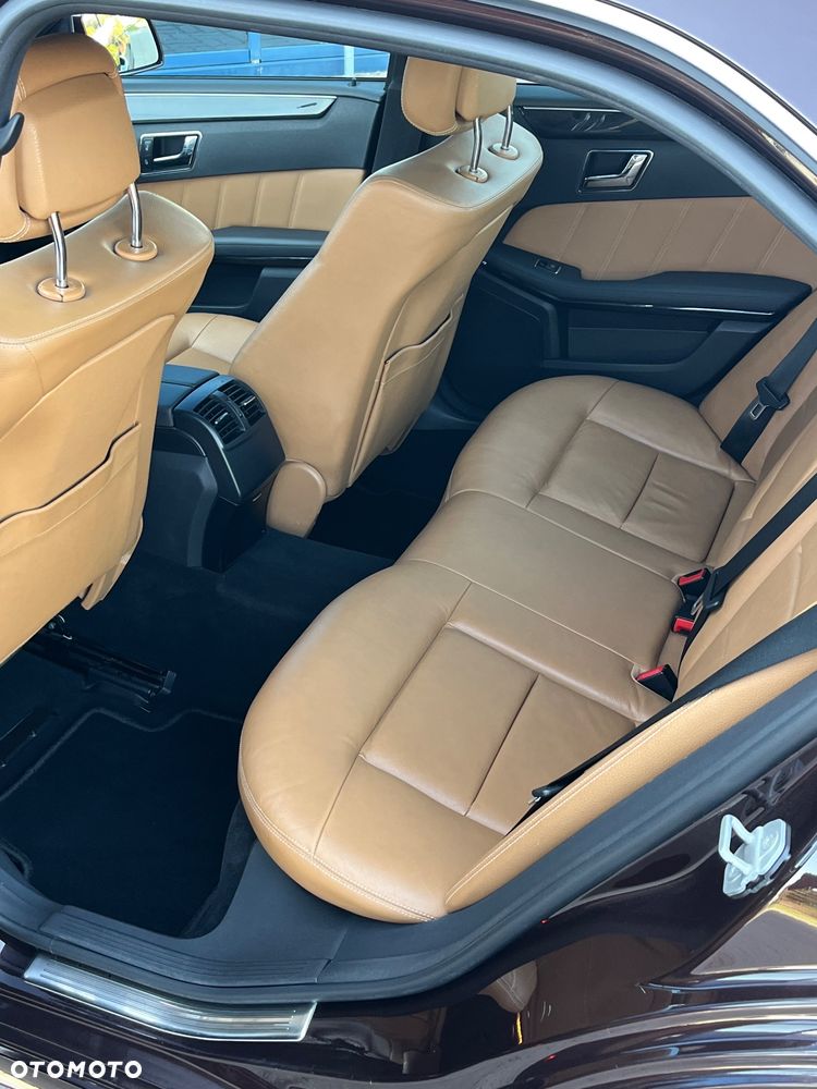 Mercedes-Benz Klasa E 220 CDI Automatik Avantgarde - 15