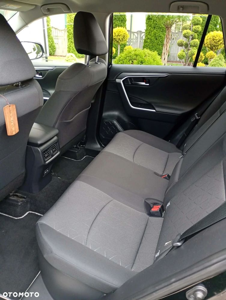 Toyota RAV4 2.5 Hybrid Comfort 4x2 - 7