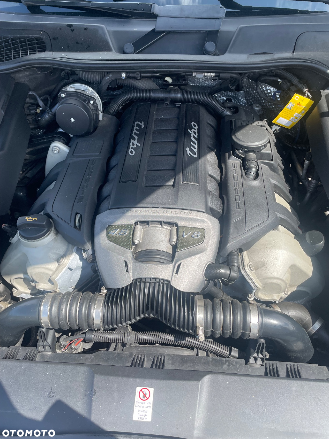 Porsche Cayenne Turbo - 12