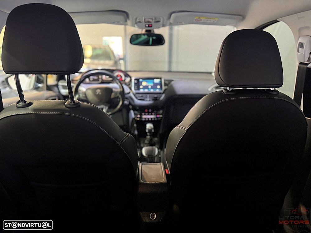 Peugeot 2008 PureTech 130 Allure - 35