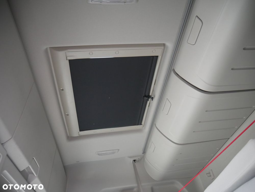 Ford F-MAX 500 4X2 - 4