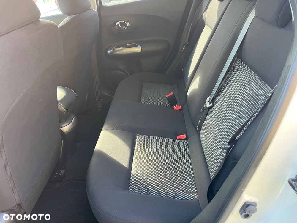 Nissan Juke 1.6 CVT Acenta - 9