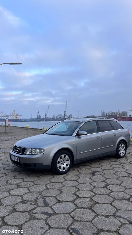 Audi A4 Avant - 3