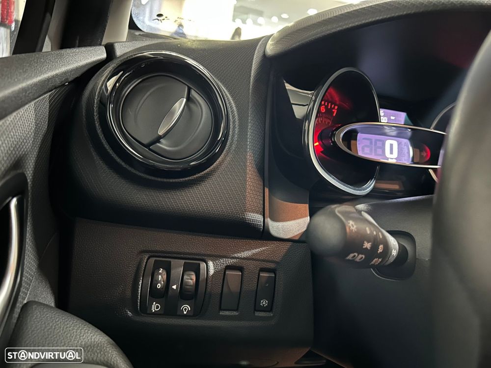 Renault Clio Sport Tourer 0.9 TCe Limited - 34