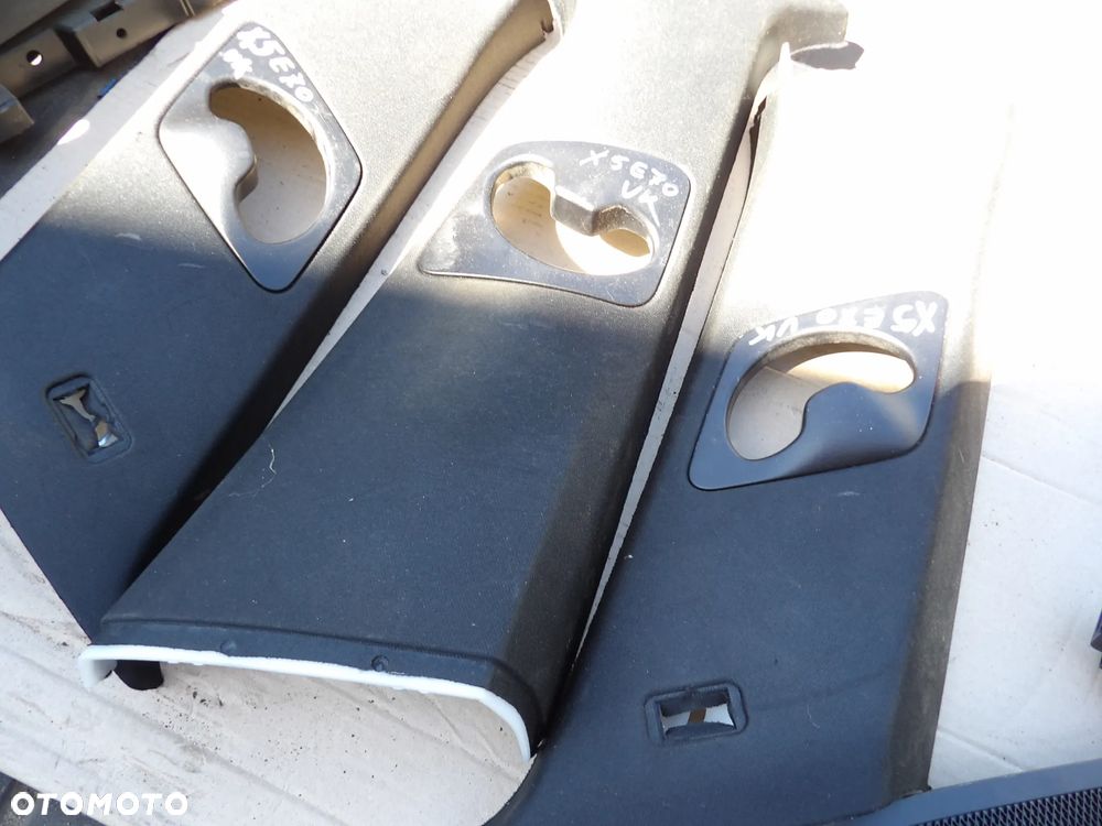 BMW - E70,X5 - M PAKIET - POSZYCIE SŁUPKÓW , OŚWIETLENIE KABINY , RĄCZKI - KOMPLET - 7129752  7129756  9225937 - 3