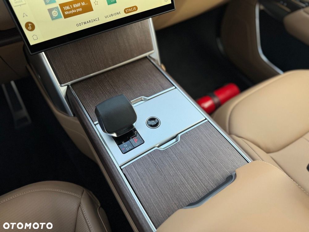 Land Rover Range Rover - 14