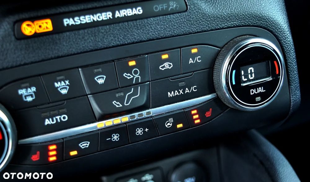 Ford Kuga 1.5 EcoBoost FWD ST-Line - 31