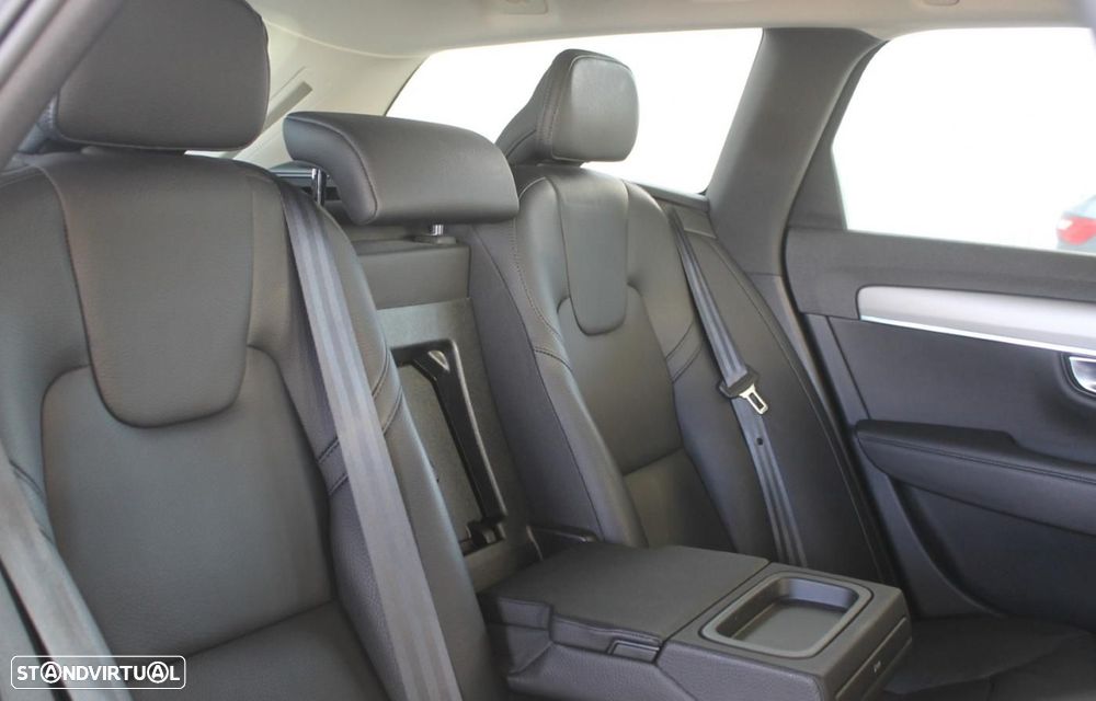 Volvo V90 2.0 T6 PHEV Inscription Expression AWD - 13
