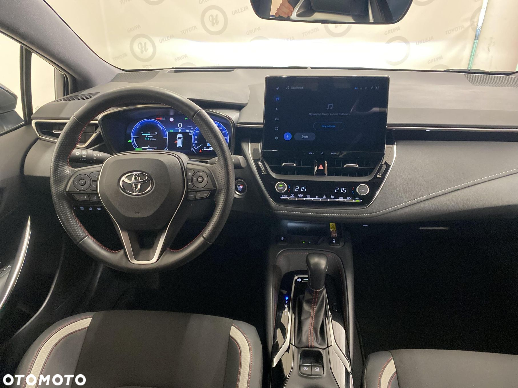 Toyota Corolla 1.8 Hybrid GR Sport Dynamic - 3