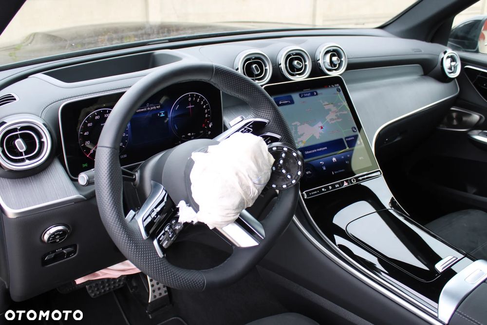 Mercedes-Benz GLC 300 e PHEV 4-Matic AMG Line - 19