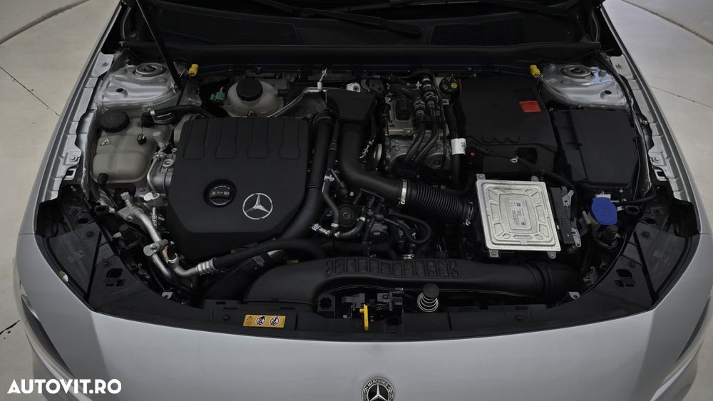 Mercedes-Benz A - 24