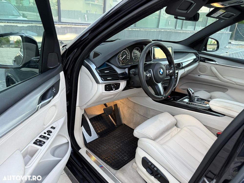 BMW X5 xDrive30d Sport-Aut. - 7