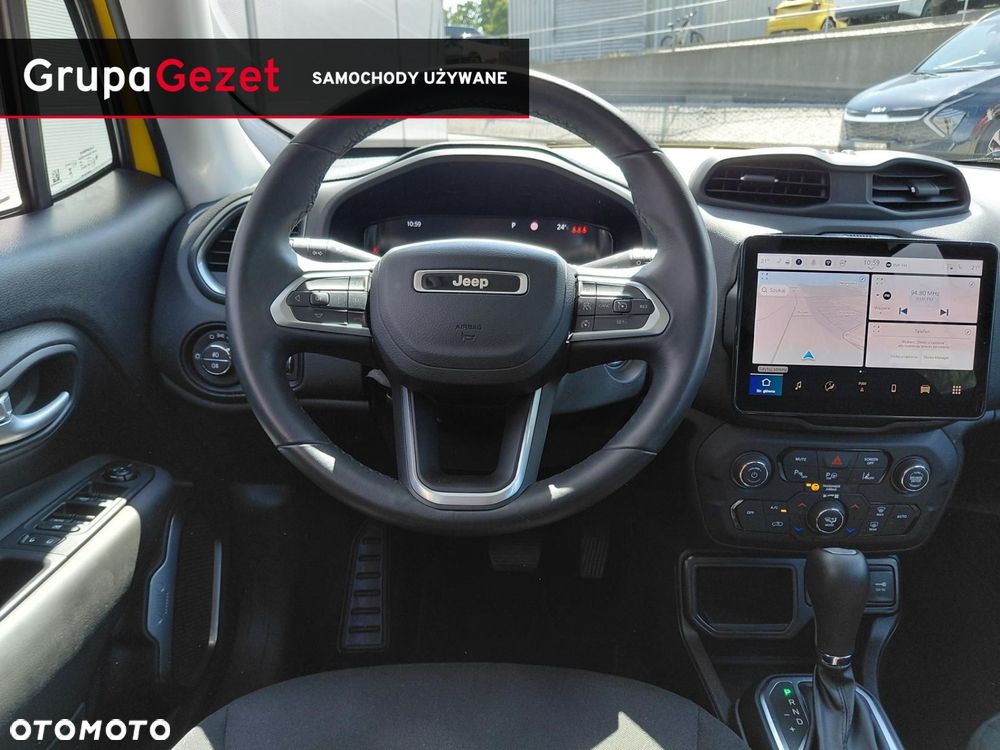 Jeep Renegade - 16